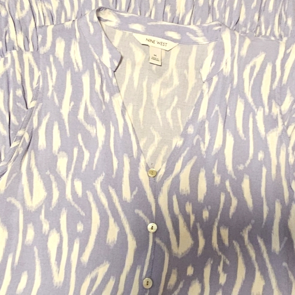 Nine West sleeveless cotton dress, lavender/white with ruffle bottom. Size M - Picture 3 of 4